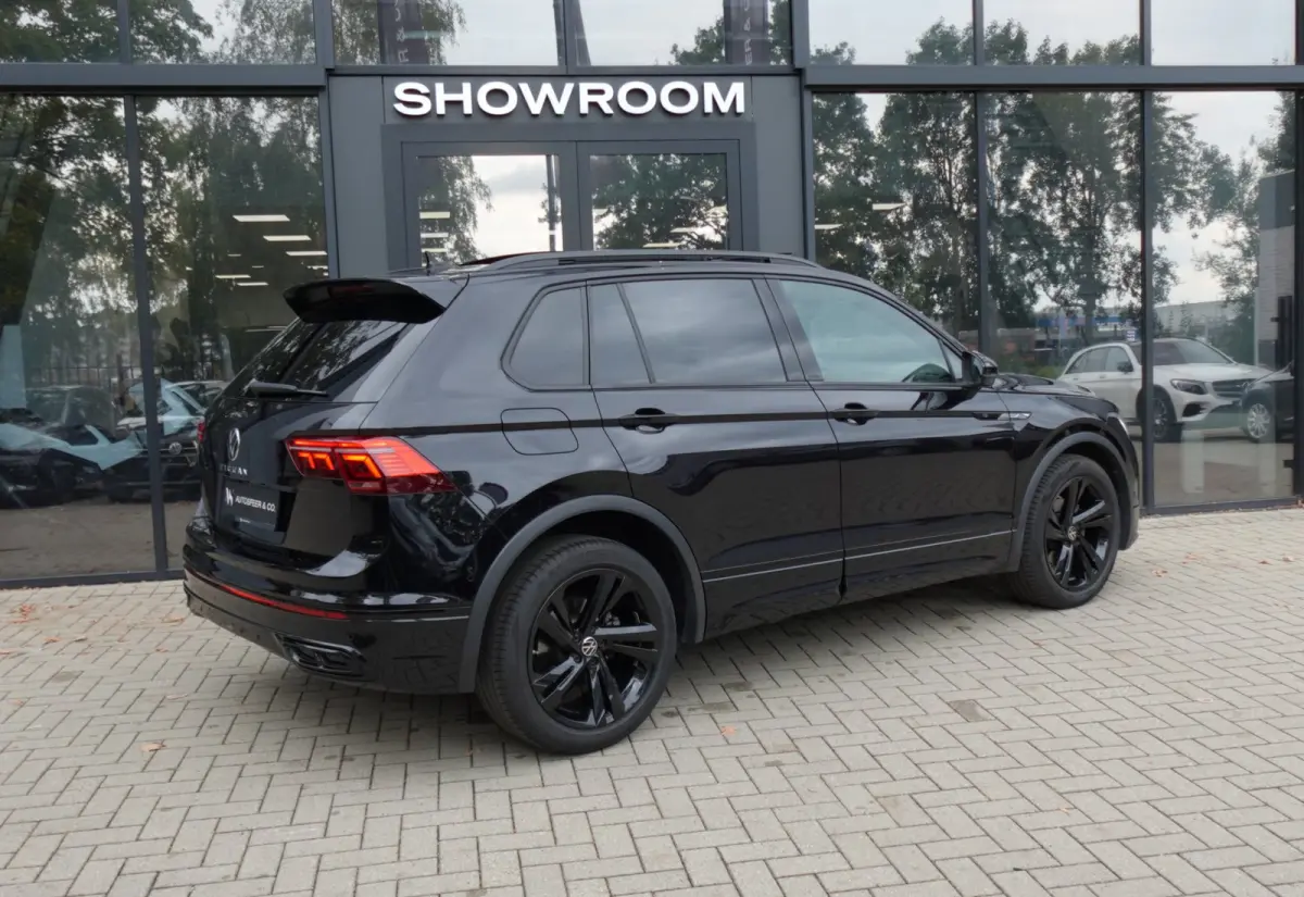 1.5 TSI R-Line PANO KEYLESS 360