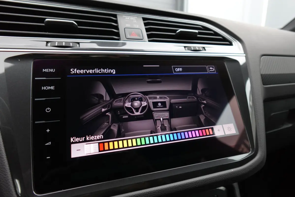 1.5 TSI R-Line PANO KEYLESS 360