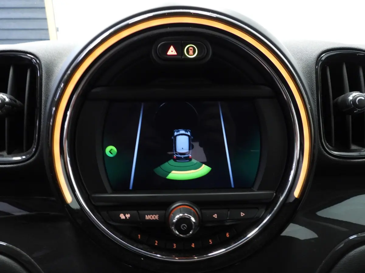 1.5 One NAVI/LEER/EL.KLEP/LED/16"LMV!