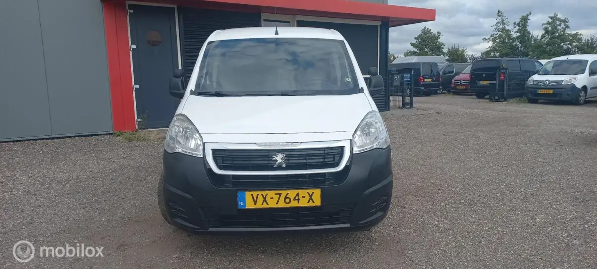 bestel 122 1.6 BlueHDi 100 L2 Premium S&S