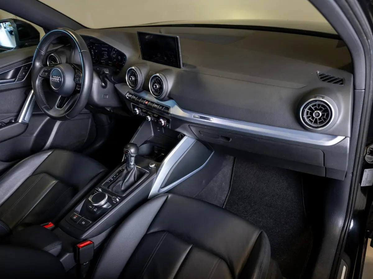 1.4 TFSI CoD Design Pro Line Plus 150pk / Panoramadak / Achteruitrijcamera / Trekhaak / Cruise control adaptief / Navigatie / Apple carplay /
