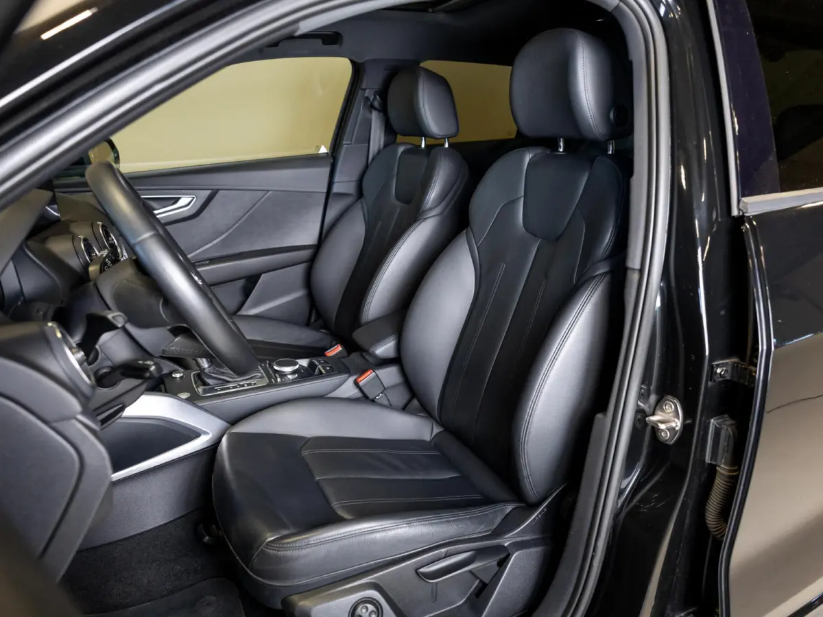 1.4 TFSI CoD Design Pro Line Plus 150pk / Panoramadak / Achteruitrijcamera / Trekhaak / Cruise control adaptief / Navigatie / Apple carplay /
