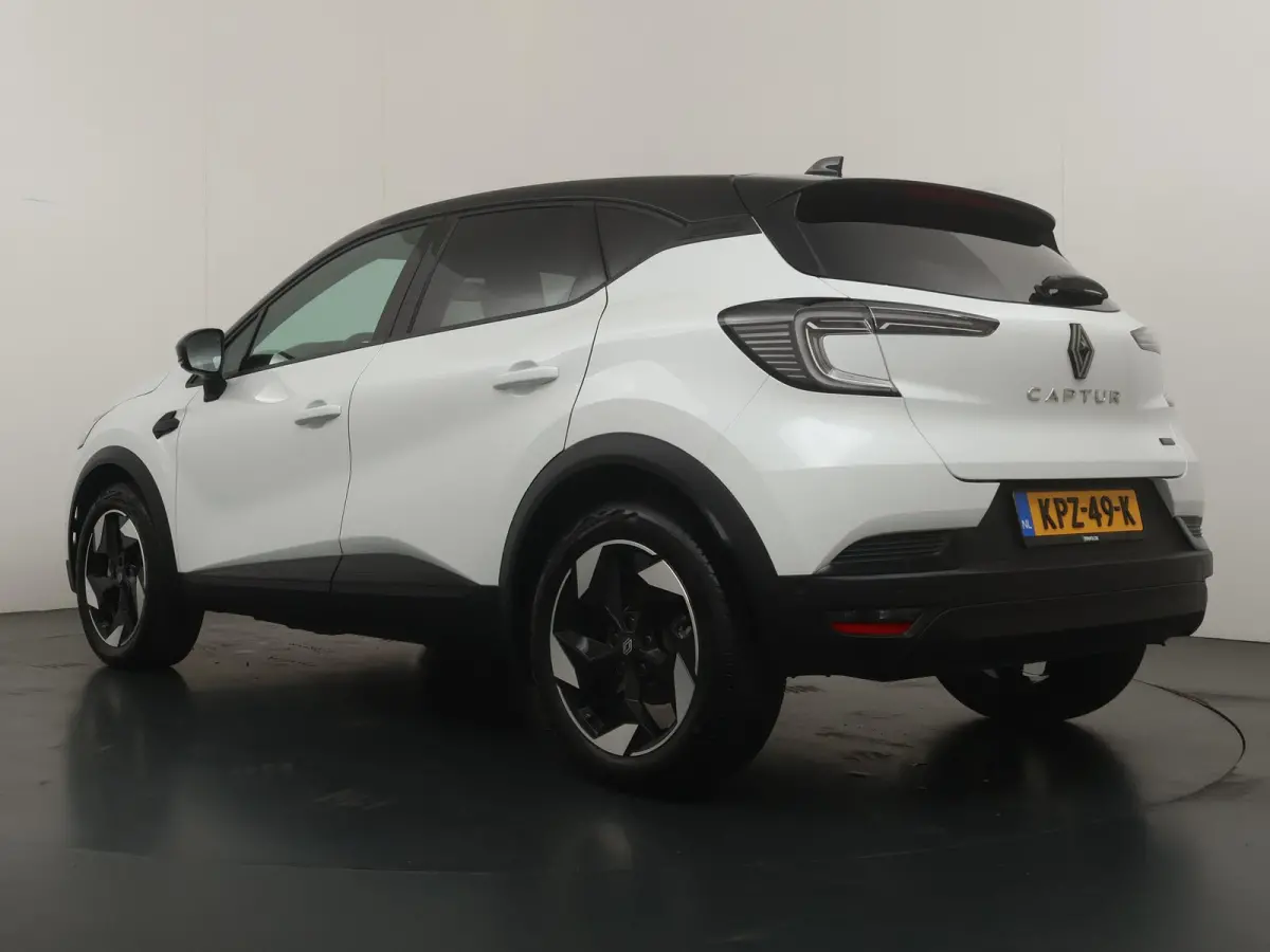 techno full hybrid E-Tech 160 | Google Navigatie | Parkeercamera | Climate Control |