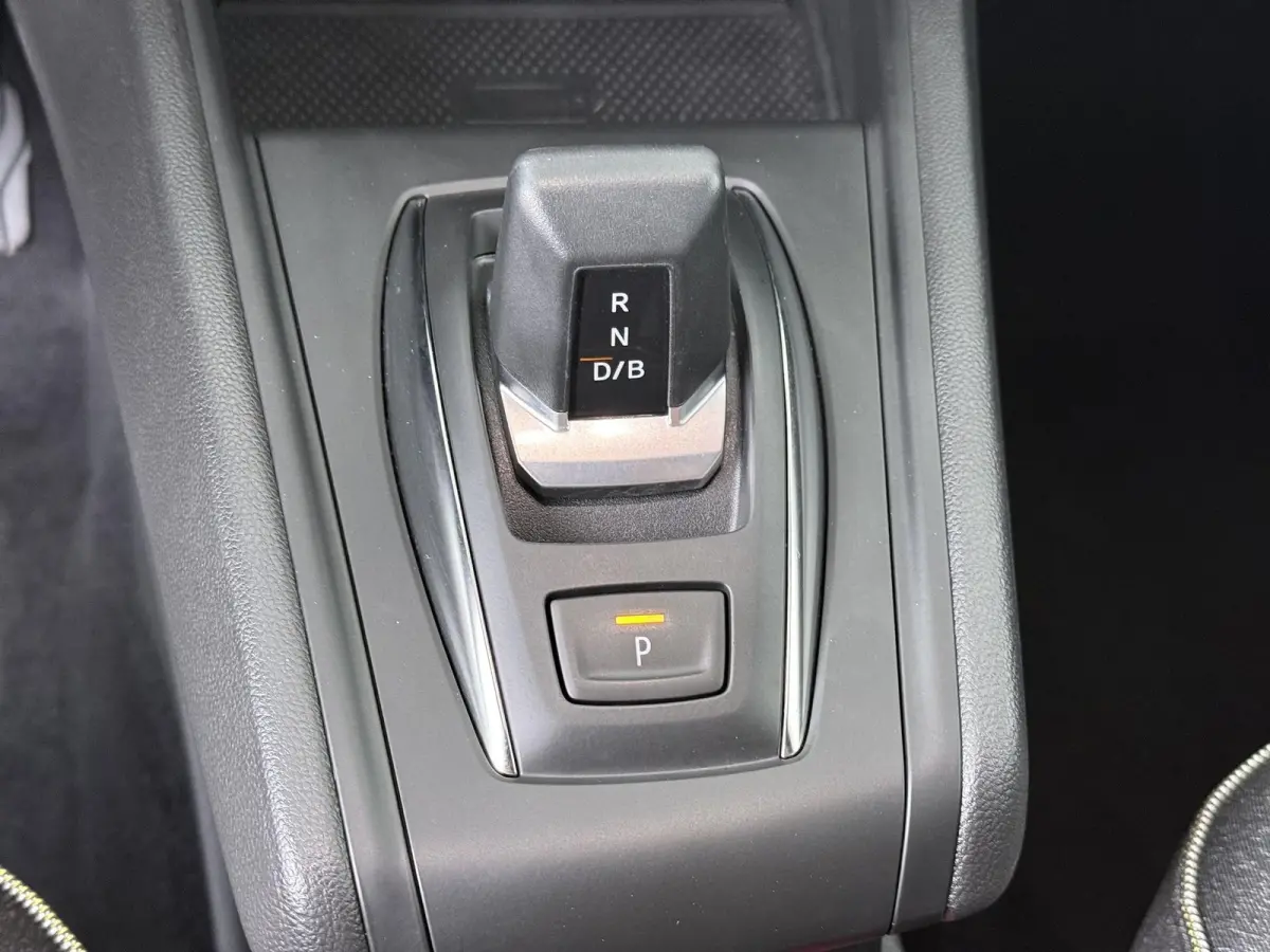 techno full hybrid E-Tech 160 | Google Navigatie | Parkeercamera | Climate Control |
