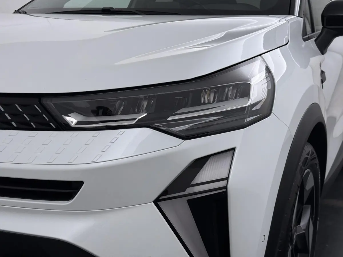 techno full hybrid E-Tech 160 | Google Navigatie | Parkeercamera | Climate Control |