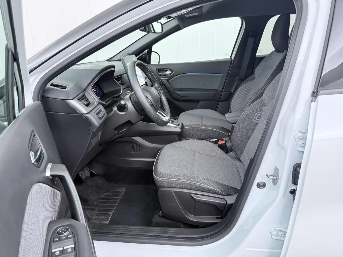 techno full hybrid E-Tech 160 | Google Navigatie | Parkeercamera | Climate Control |