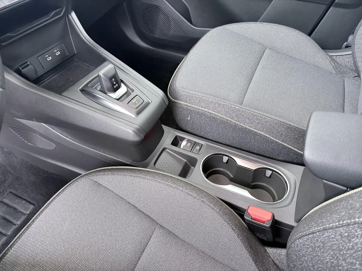 techno full hybrid E-Tech 160 | Google Navigatie | Parkeercamera | Climate Control |