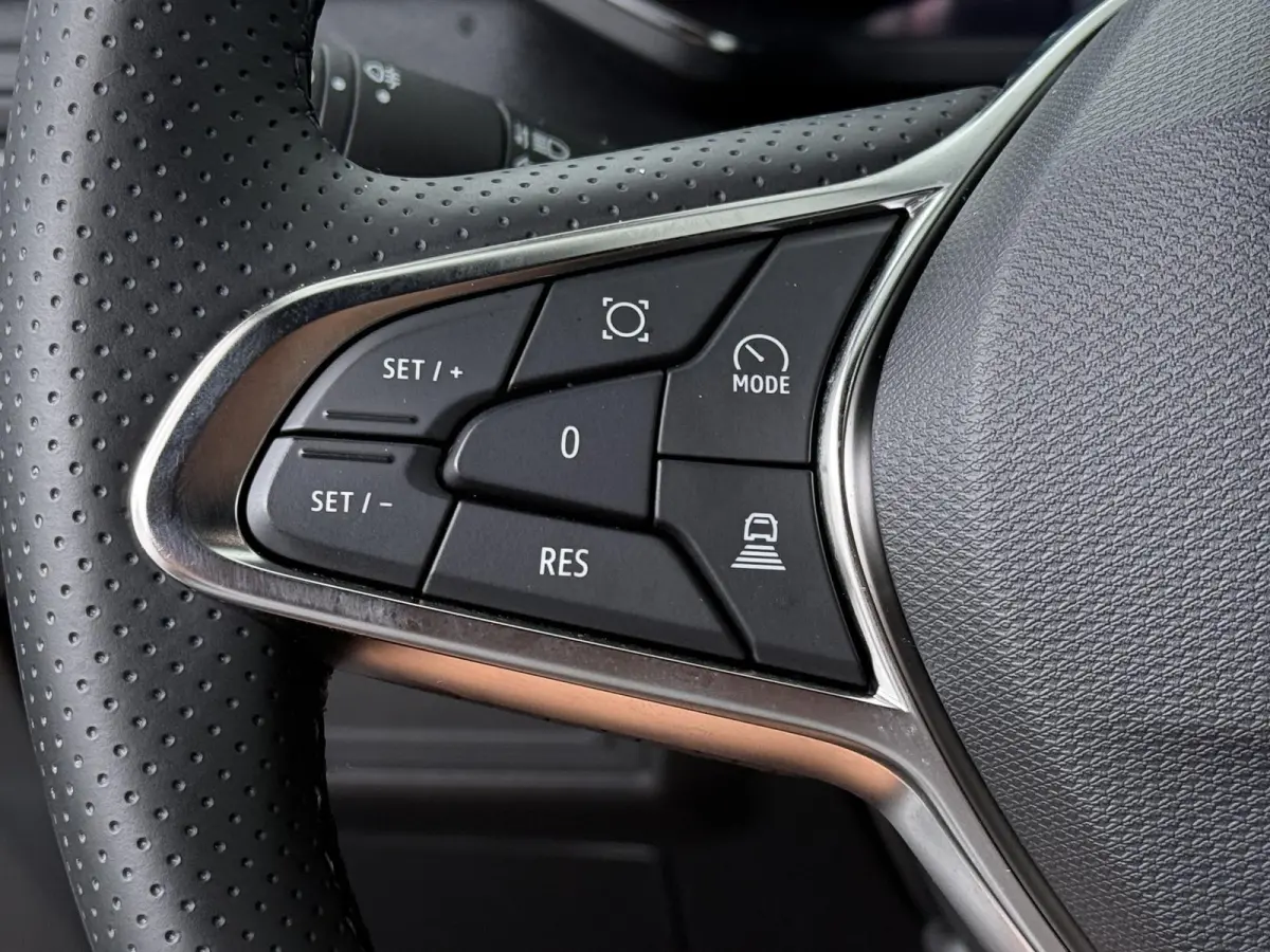 techno full hybrid E-Tech 160 | Google Navigatie | Parkeercamera | Climate Control |