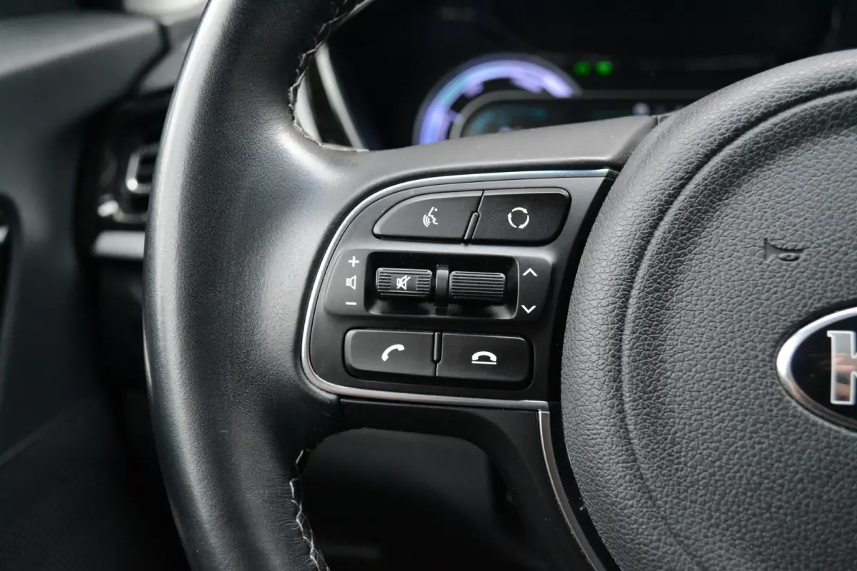 1.6 GDi Hybrid DynamicLine | Trekhaak | Facelift | Adaptive Cruise | Camera | Carplay/Android Auto | NL-Auto