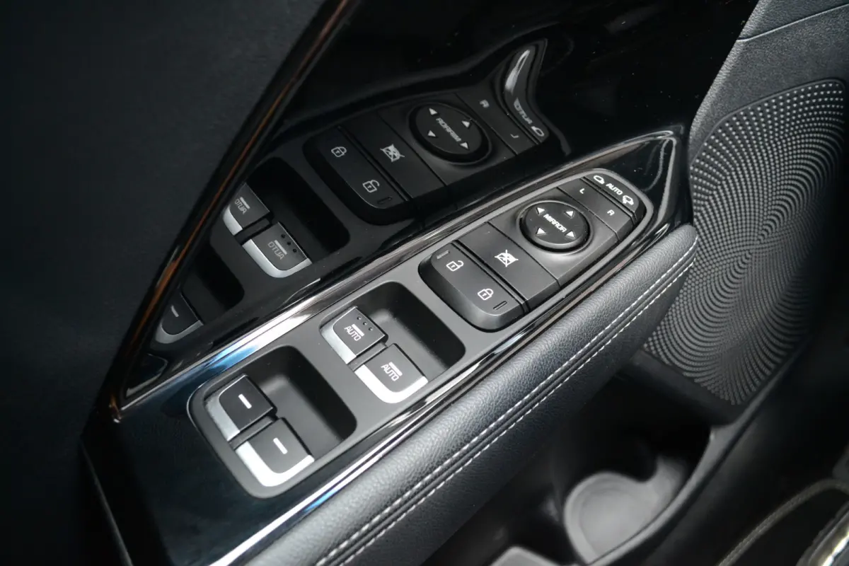 1.6 GDi Hybrid DynamicLine | Trekhaak | Facelift | Adaptive Cruise | Camera | Carplay/Android Auto | NL-Auto