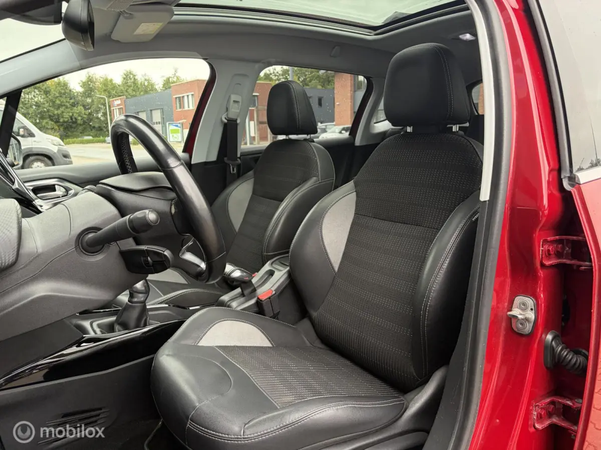 1.2 PureTech Blue Lease Executive Nieuwe Distributieriem