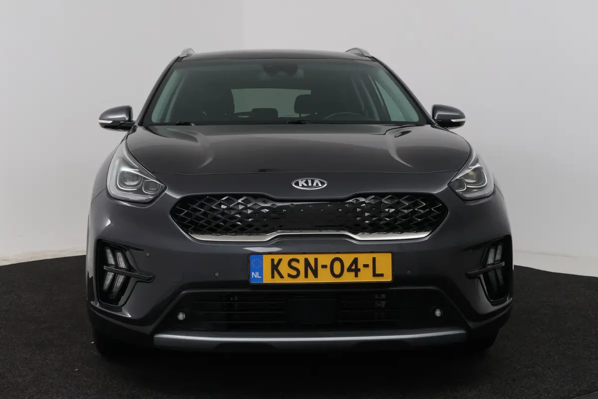 1.6 GDi Hybrid ExecutiveLine (STOEL/STUUR VERWARMING, CRUISE ADAPTIEF, CAMERA, NAVIGATIE)