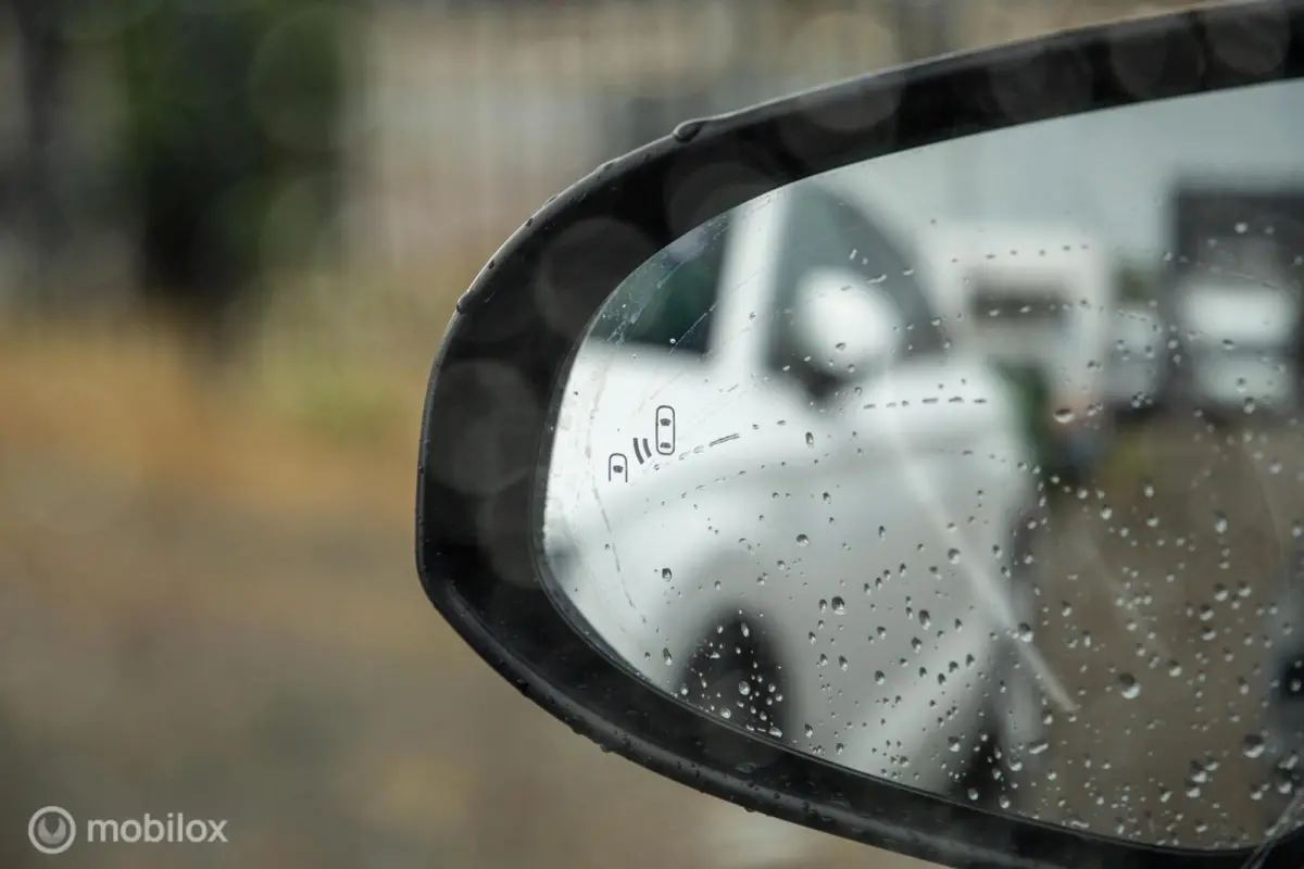 1.8 HYBRIDE Style+|Blind-Spot|Stoelv.|ACC|Camera