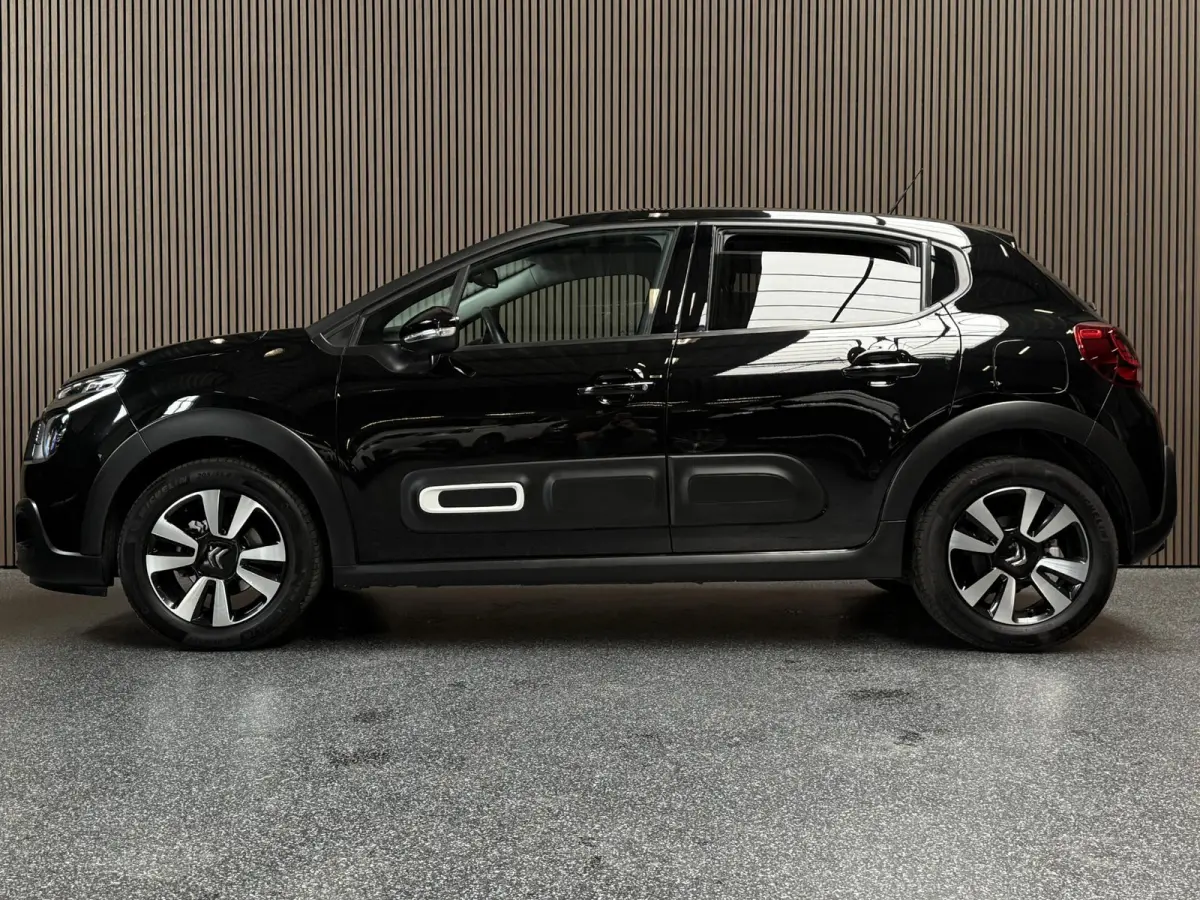 1.2 PureTech Shine | Camera | Carplay | Keyless