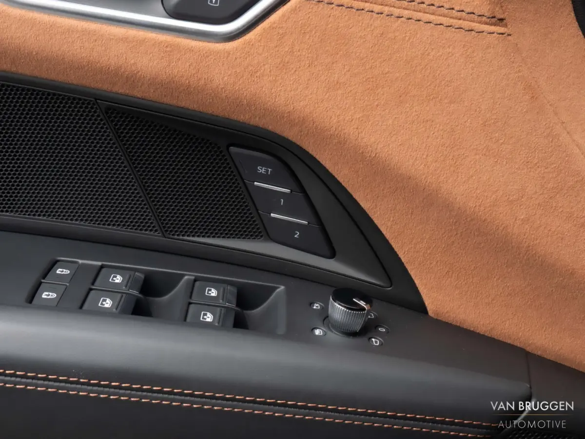 RS 93kwh Carbon Keramisch BTW Exclusive Alcantara Massage Koeling