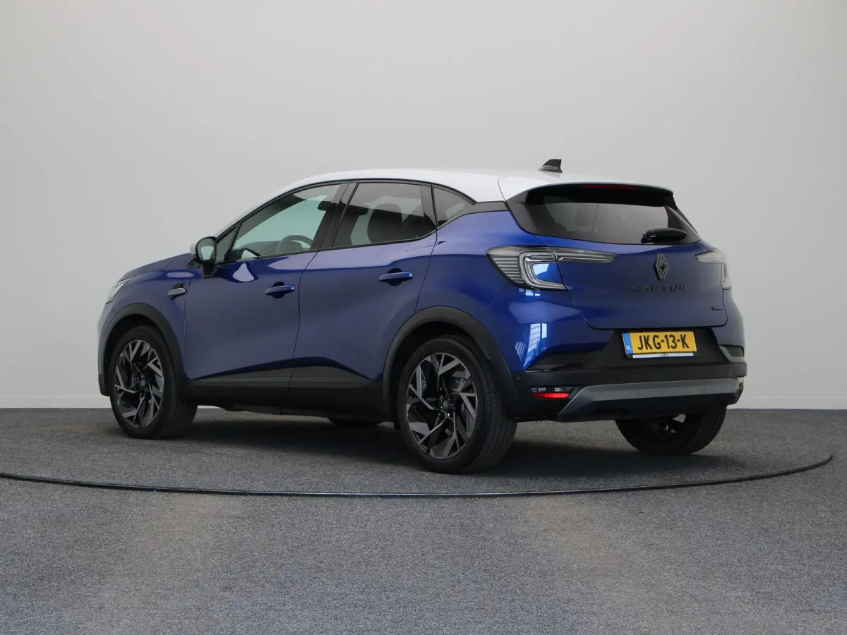 E-Tech full hybrid 160pk esprit Alpine | Elektrisch verstelbare bestuurderstoel | Stoel en stuurverwarming | Dodehoek detectie | Rondomzicht camera |