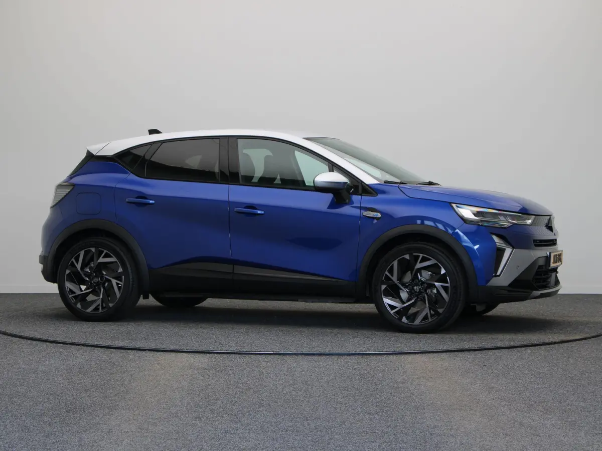 E-Tech full hybrid 160pk esprit Alpine | Elektrisch verstelbare bestuurderstoel | Stoel en stuurverwarming | Dodehoek detectie | Rondomzicht camera |