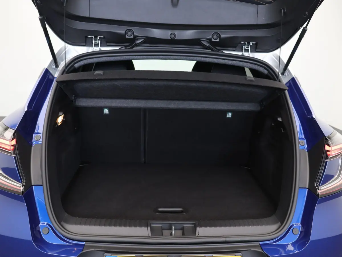 E-Tech full hybrid 160pk esprit Alpine | Elektrisch verstelbare bestuurderstoel | Stoel en stuurverwarming | Dodehoek detectie | Rondomzicht camera |