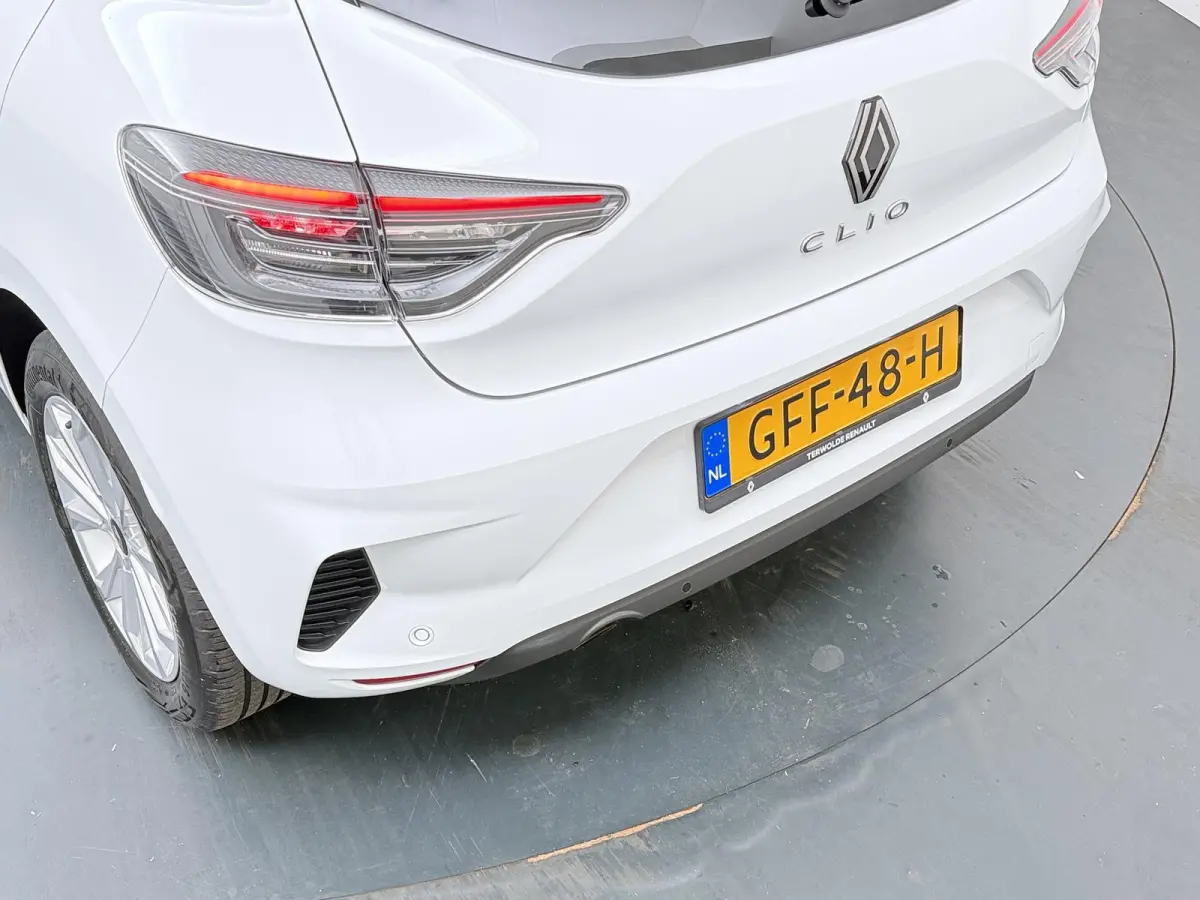 evolution TCe 90 | Navigatie | Lichtmetalen velgen |