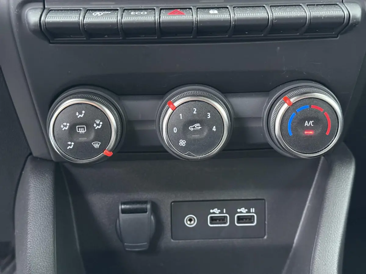 evolution TCe 90 | Navigatie | Lichtmetalen velgen |