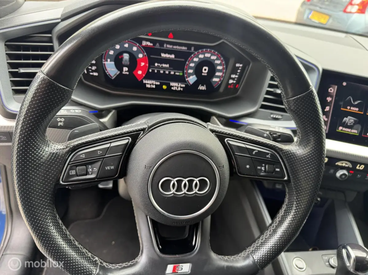 40 TFSI S Line edition one