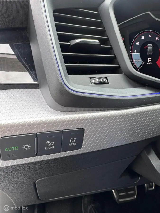 40 TFSI S Line edition one