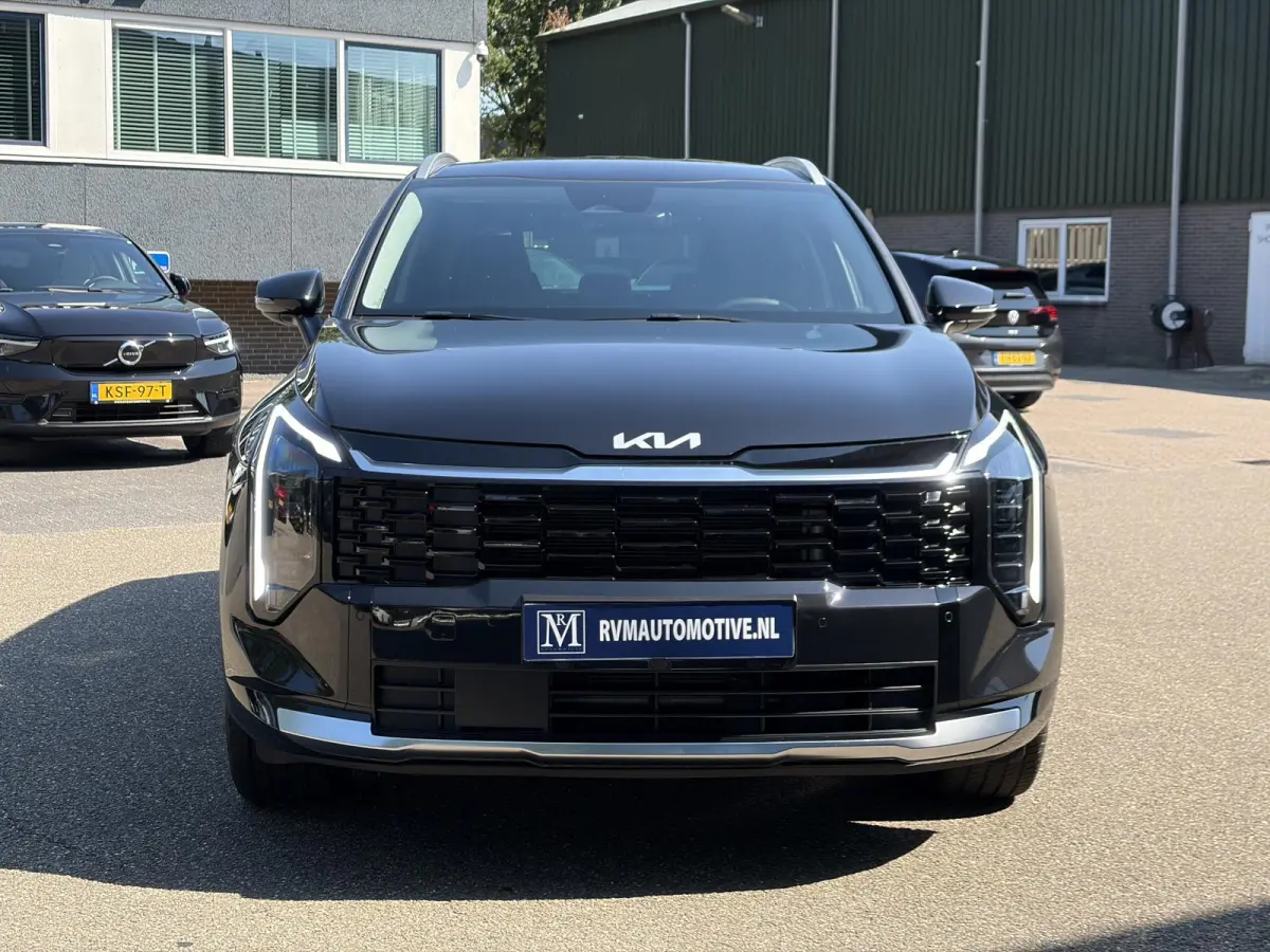 1.6 T-GDi Hybrid DynamicLine VAN: 47.690,- VOOR: 41.440,- UW HERFSTVOORDEEL: 6.250,-  PHEV NIEUWE AUTO! | 10jr FABR. GARANTIE KIA | ELECTR. ACHTERKLEP | DODEHOEK CENSOR | ELECTR. STOELEN | S