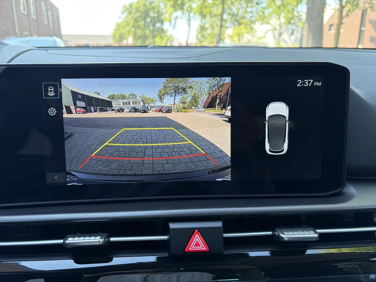 1.6 T-GDi Hybrid DynamicLine VAN: 47.690,- VOOR: 41.440,- UW HERFSTVOORDEEL: 6.250,-  PHEV NIEUWE AUTO! | 10jr FABR. GARANTIE KIA | ELECTR. ACHTERKLEP | DODEHOEK CENSOR | ELECTR. STOELEN | S