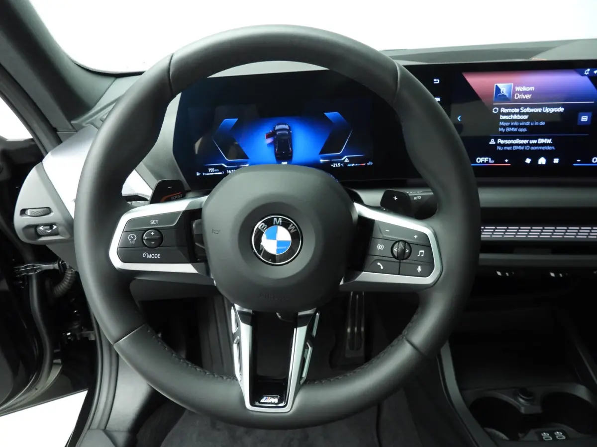 220 | M-Sportpakket | LED | Navigatie | Panoramadak | Stoelverwarming | Sportstoelen | DAB | Harman-kardon sound | Alu 19 inch