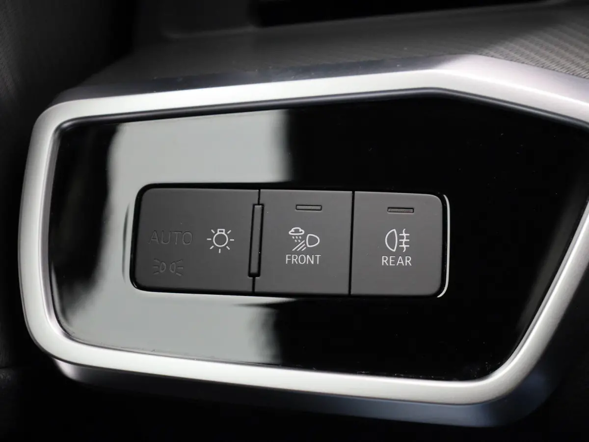 50 TFSI e quattro Advanced edition