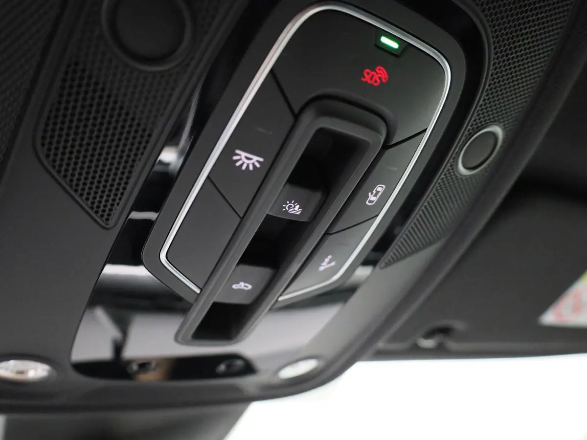 50 TFSI e quattro Advanced edition