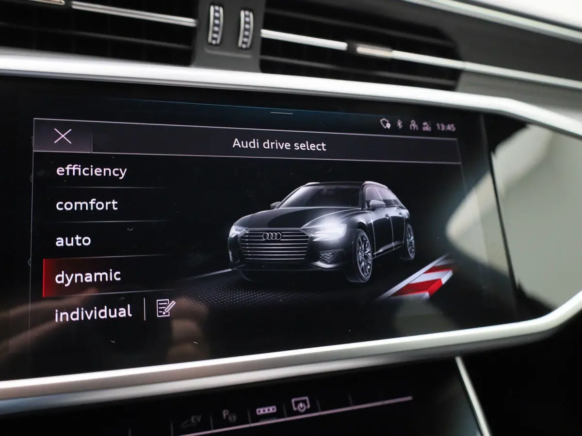 50 TFSI e quattro Advanced edition
