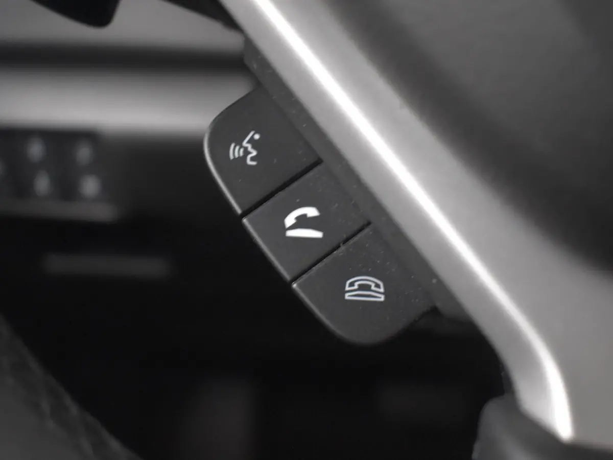 1.4 Boosterjet Style Smart Hybrid 130PK AUTO | 360gr Camera | Cruise control adapt | Stoelverw | App Connect | Climate control | Keyless | Dodehoek | NAVI | DAB | LED | 17"LMV