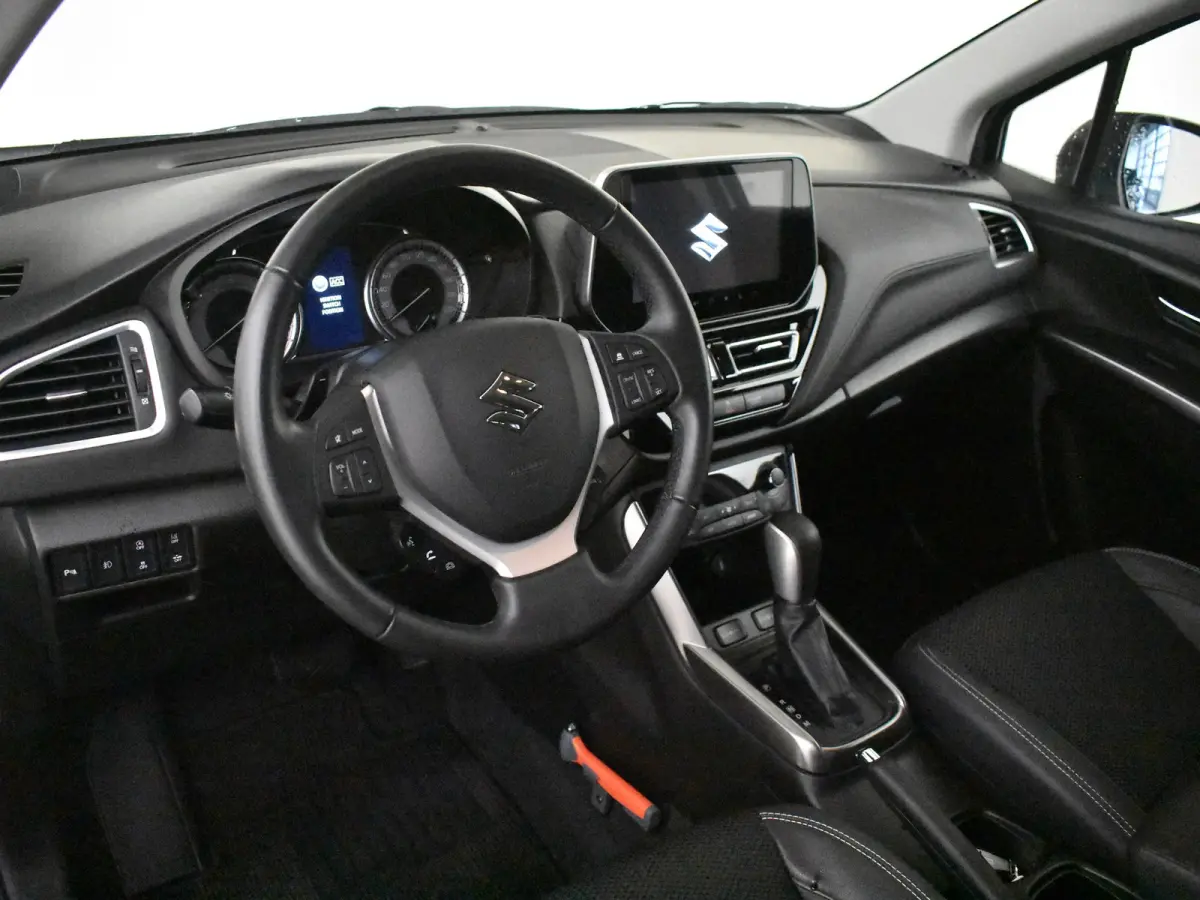 1.4 Boosterjet Style Smart Hybrid 130PK AUTO | 360gr Camera | Cruise control adapt | Stoelverw | App Connect | Climate control | Keyless | Dodehoek | NAVI | DAB | LED | 17"LMV