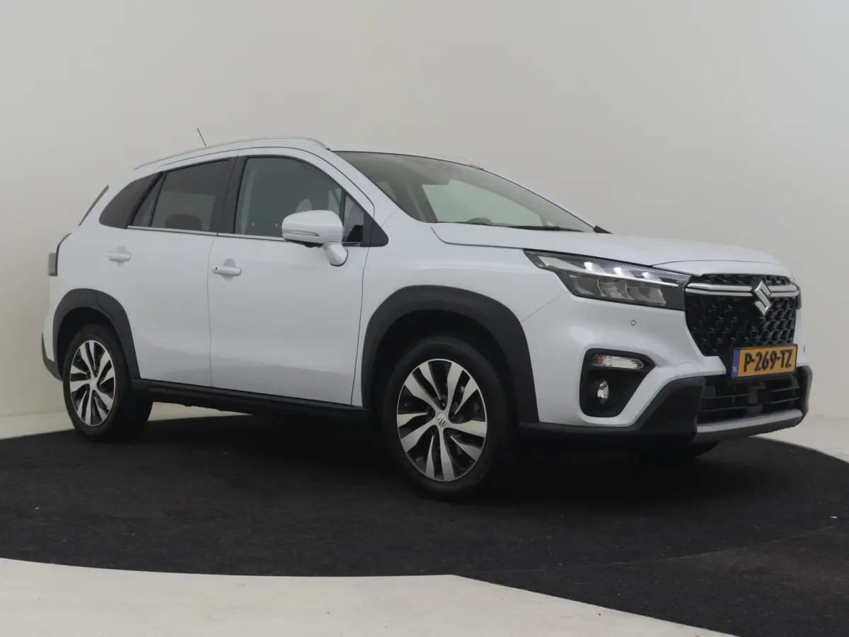 1.4 Boosterjet Style Smart Hybrid 130PK AUTO | 360gr Camera | Cruise control adapt | Stoelverw | App Connect | Climate control | Keyless | Dodehoek | NAVI | DAB | LED | 17"LMV