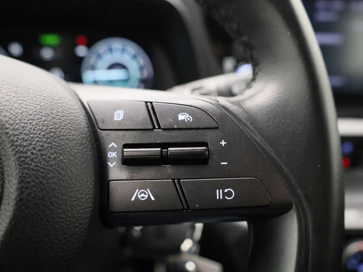 1.0 T-GDI Comfort APPLE CARPLAY | CAMERA | LMV | RADIO | BLUETOOTH | CRUISE | AIRCO | 12 MAANDEN BOVAG GARANTIE |