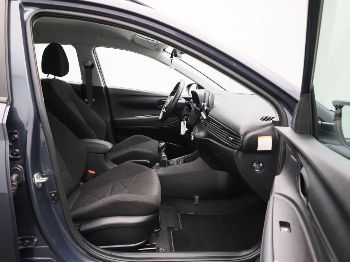 1.0 T-GDI Comfort APPLE CARPLAY | CAMERA | LMV | RADIO | BLUETOOTH | CRUISE | AIRCO | 12 MAANDEN BOVAG GARANTIE |