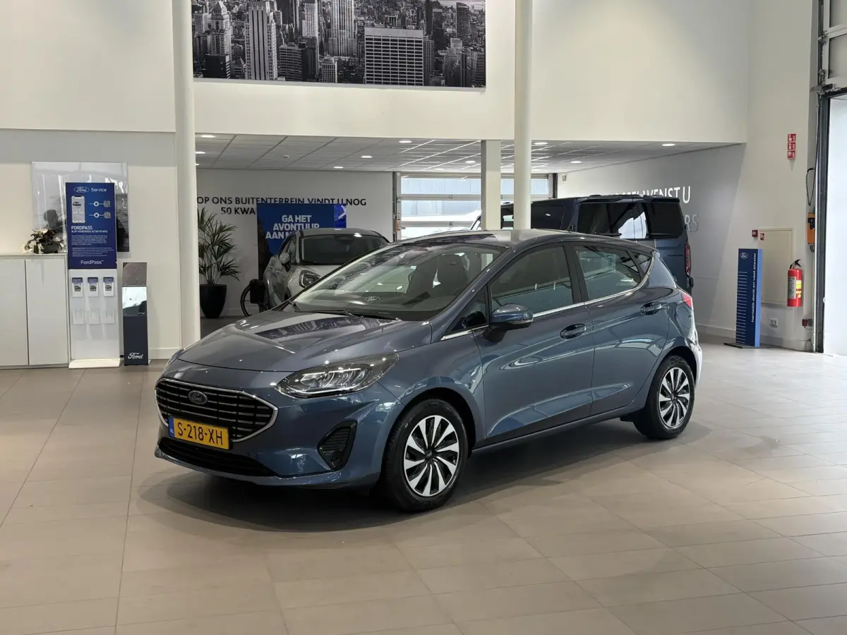 1.0 EcoBoost Hybrid Titanium