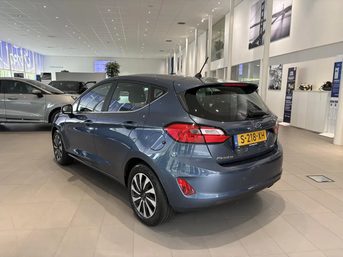 1.0 EcoBoost Hybrid Titanium