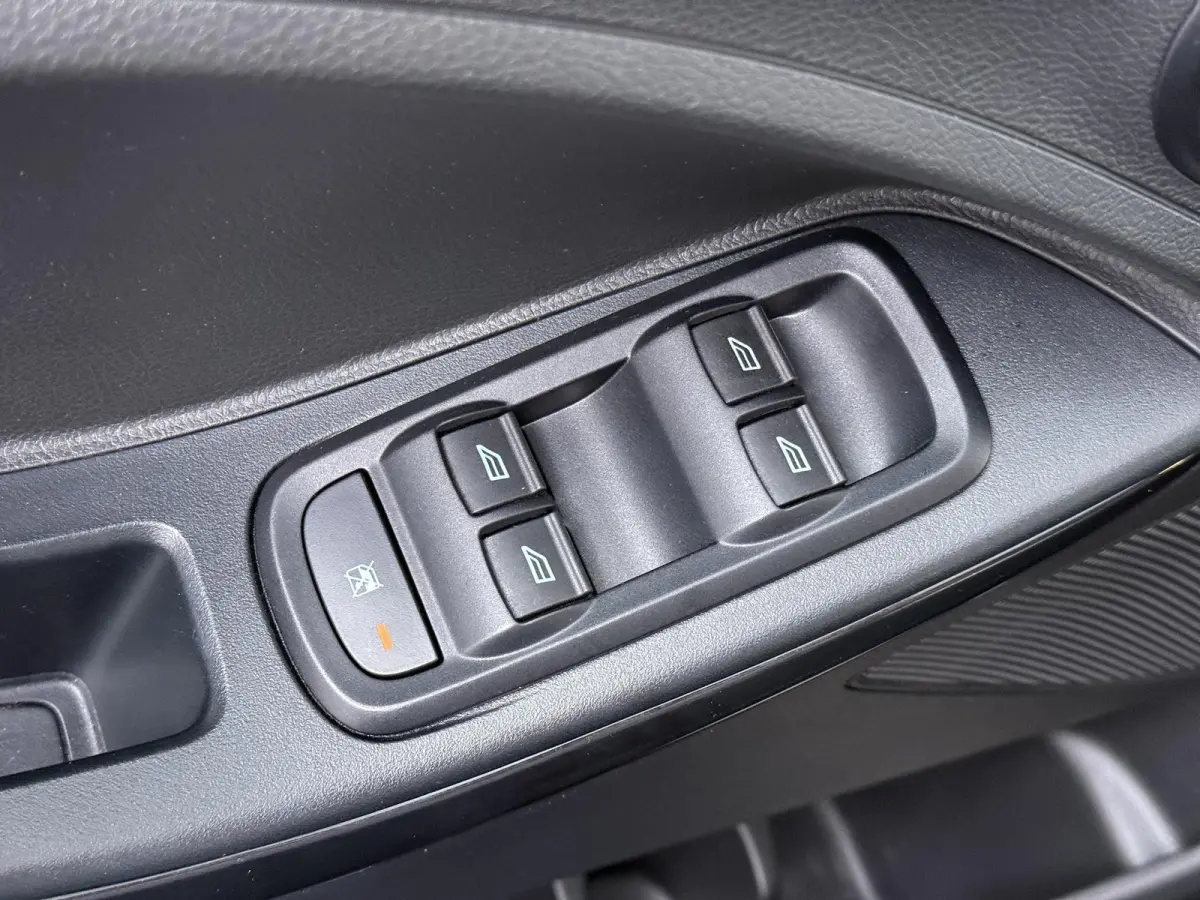 1.2 Trend Ultimate | Stoel- & Voorruitverw. | Climate Control | Cruise Control |