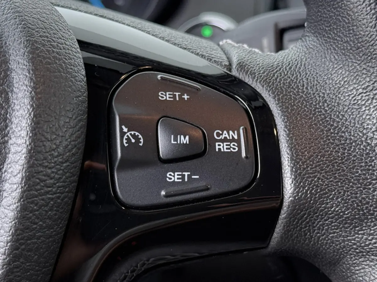 1.2 Trend Ultimate | Stoel- & Voorruitverw. | Climate Control | Cruise Control |