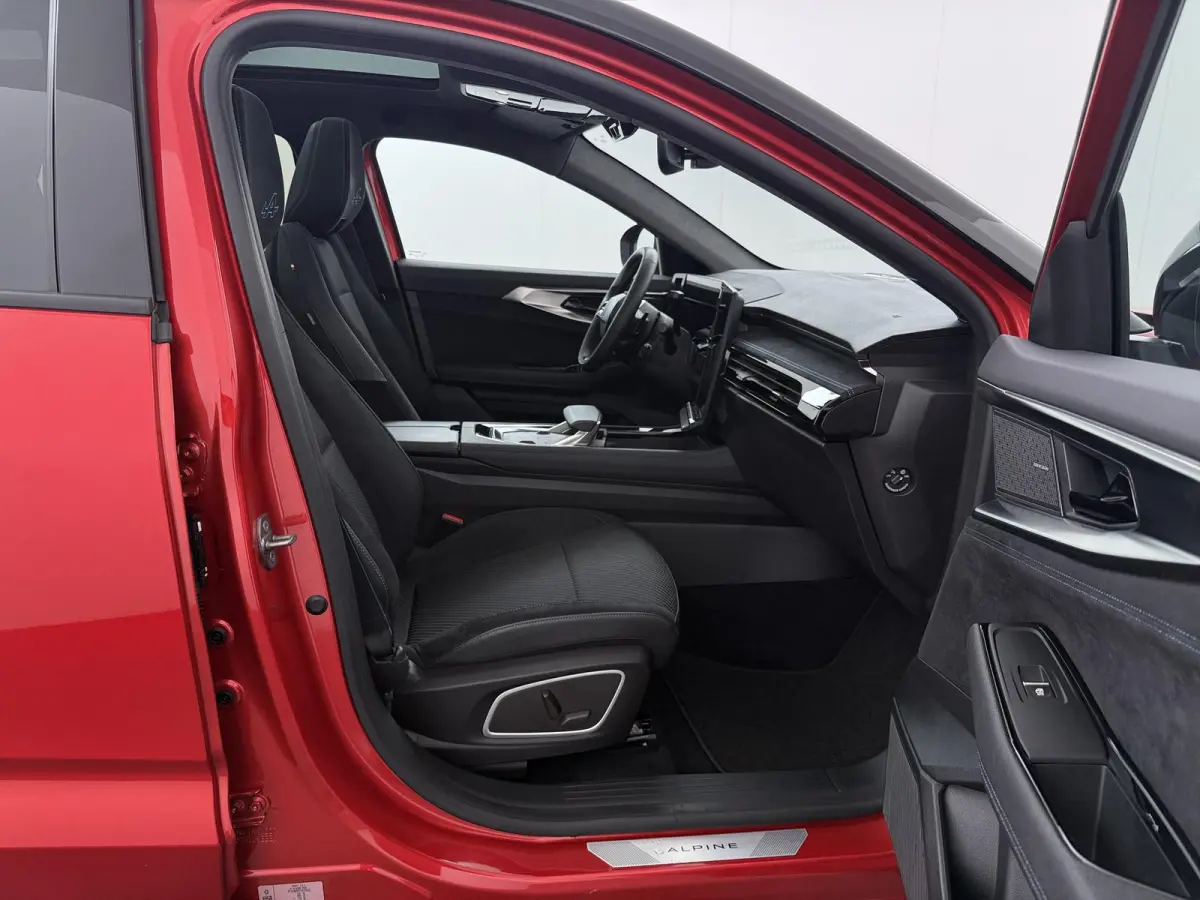 iconic esprit Alpine E-Tech full hybrid 200 | SoH 100%| Panoramadak | Harman Kardon | Trekhaak |