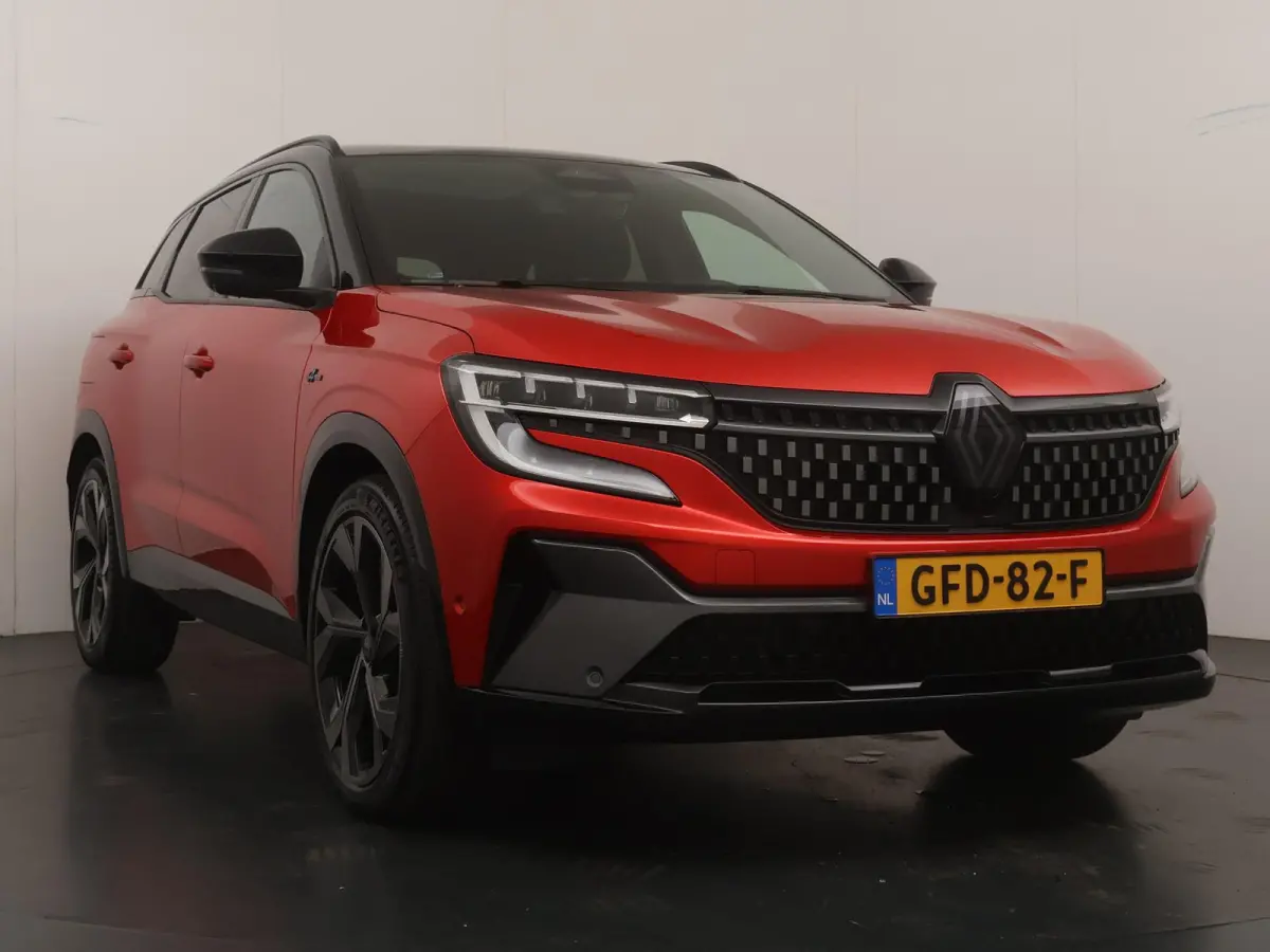 iconic esprit Alpine E-Tech full hybrid 200 | SoH 100%| Panoramadak | Harman Kardon | Trekhaak |