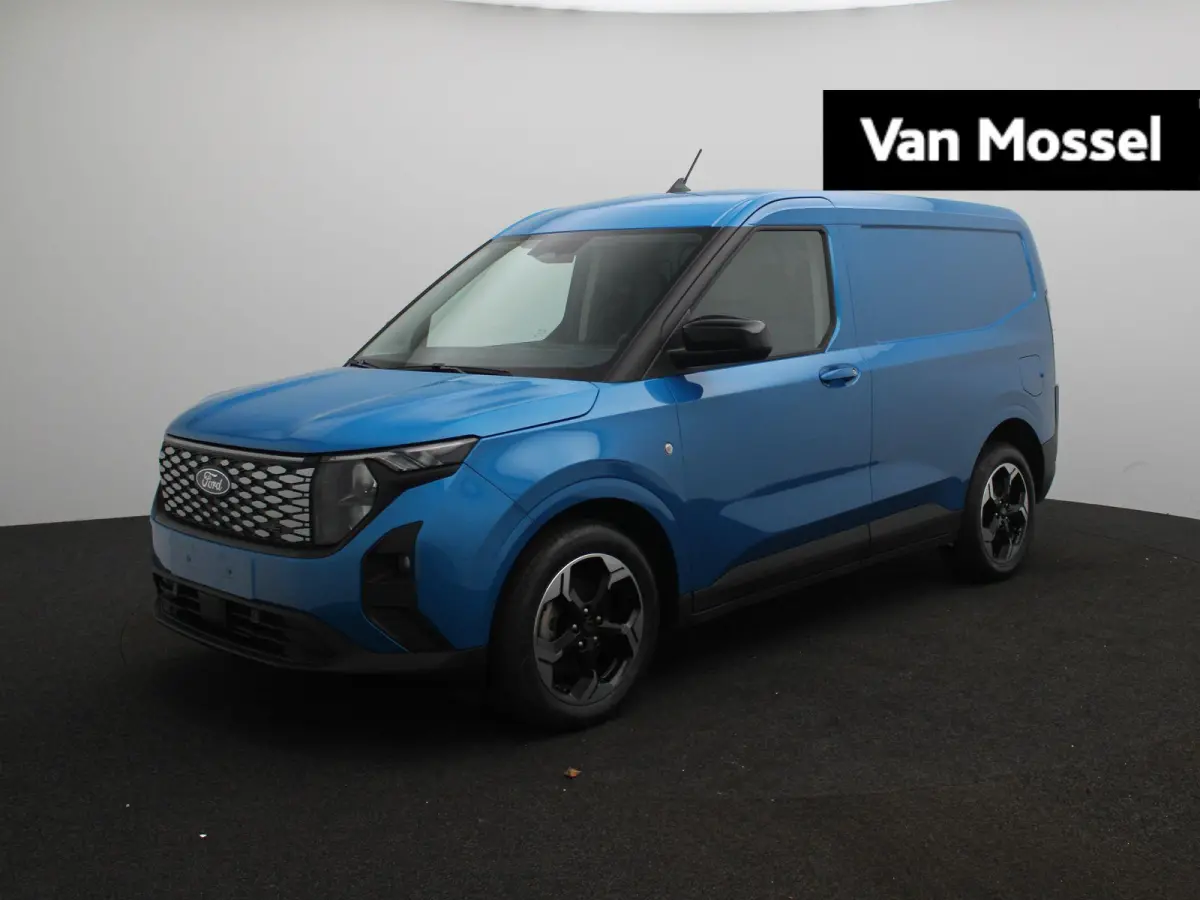 Limited 44 kWh | ADAPTIEVE CRUISE CONTROL | STOEL, STUUR EN VOORRUITVERWARMING | NAVIGATIE | TREKHAAK