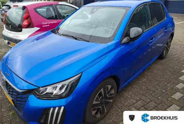 1.2 PureTech 100 Allure | Navigatie | Camera | Cruise Control | Carplay | Achterbank in delen neerklapbaar | Achteruitrijcamera | Apple Carplay/Android Auto|telefoonintegratie premium