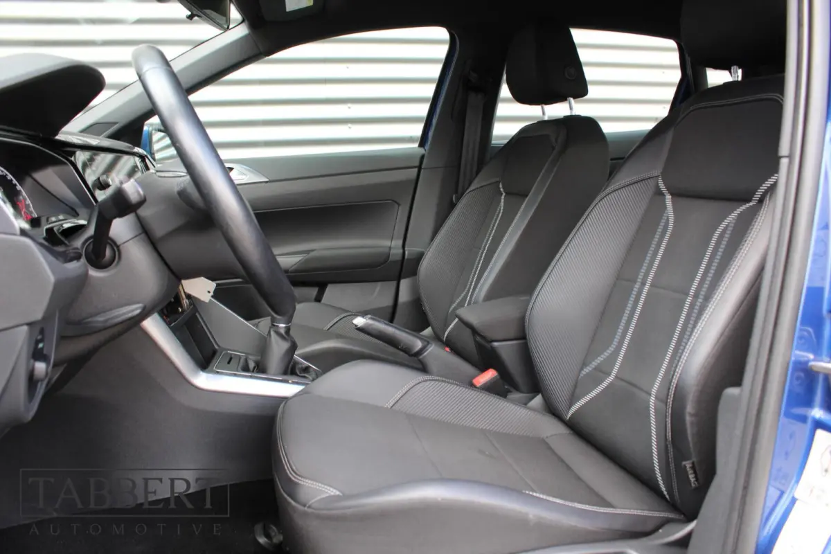 1.0 TSI Highline Trekhaak Xenon Carplay ACC