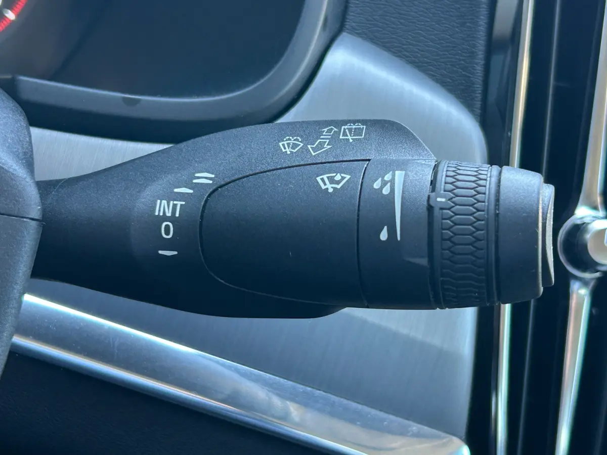 2.0 T4 Momentum | Pilot Assist | BLIS | Memory | Leder | Standkachel | Stoel- & stuurverwarming | CarPlay |