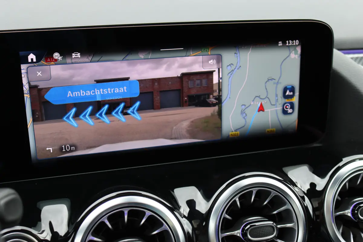250 e Star Edition AMG Line | Premium+ | Memory | Panoramadak | Distronic | Surround Camera | HUD | Keyless Go | Augmented Reality | Zitcomfortpakket |
