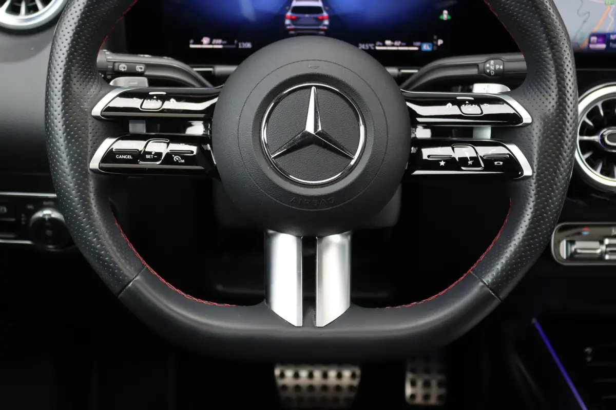 250 e Star Edition AMG Line | Premium+ | Memory | Panoramadak | Distronic | Surround Camera | HUD | Keyless Go | Augmented Reality | Zitcomfortpakket |