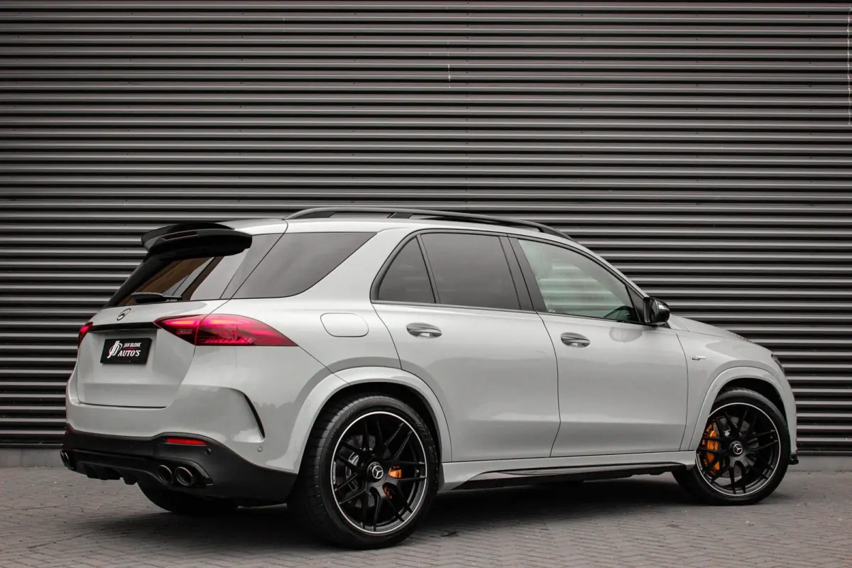 AMG 53 Hybrid 4MATIC+ NIGHT EDITION / LUCHTVERING / TREKHAAK / BURMESTER / FULL / DEALER AUTO/ MANUFAKTUR
